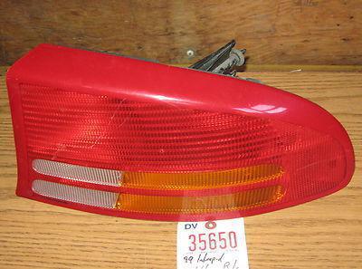 Intrepid 98 99 taillight tail light/lamp right 1998 1999 oem original oe