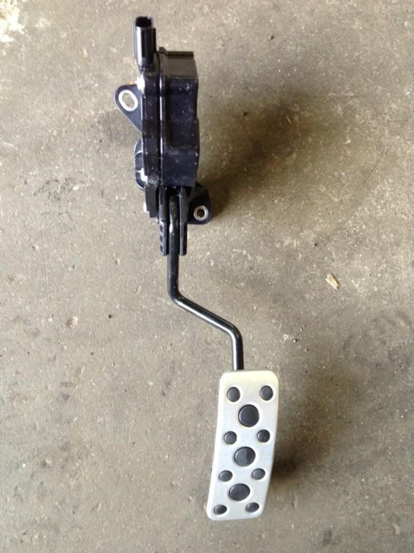 Scion fr-s  accelator gas pedal aluminium   subaru br-z toyota gt86 oem