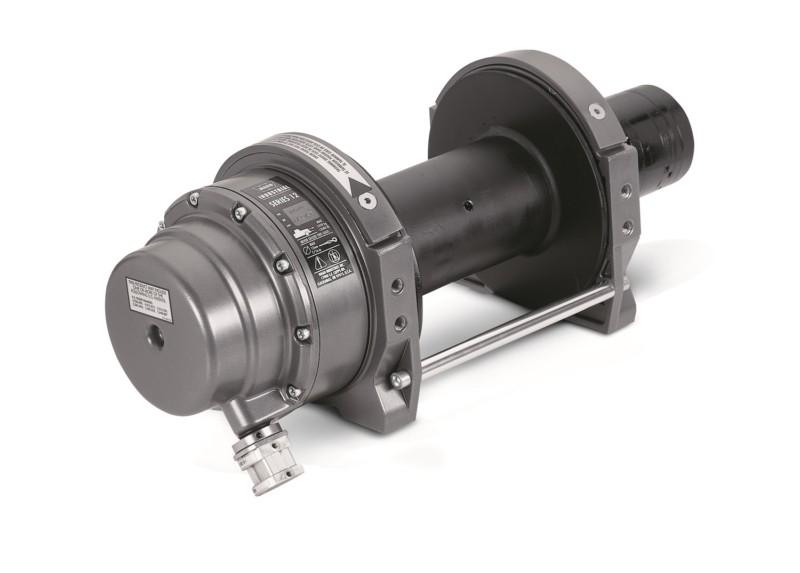 Warn 70576 series 12 round top; industrial winch