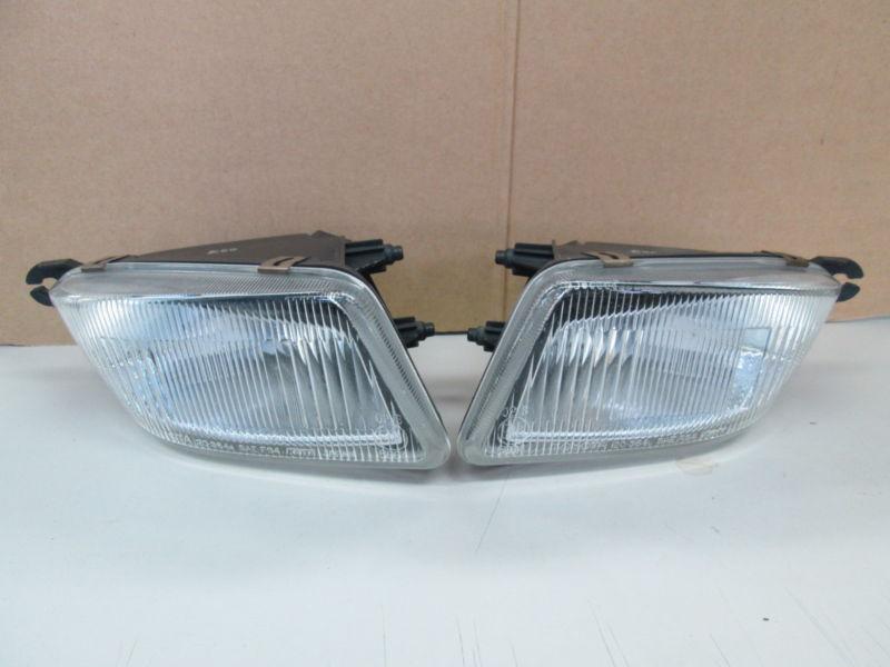 [h31t] jdm:toyota:celica:st202:later model oem fog lamp x2set