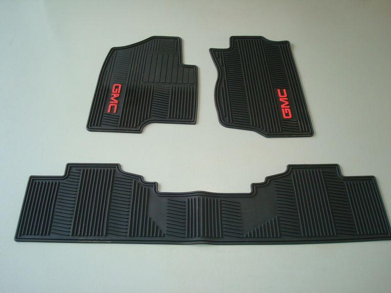 Gmc yukon sierra oem premium all weather floor mat set front & rear gm new! nr!
