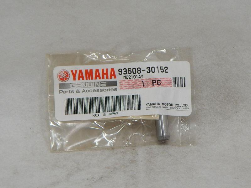 Yamaha 93608-30152 pin dowel *new