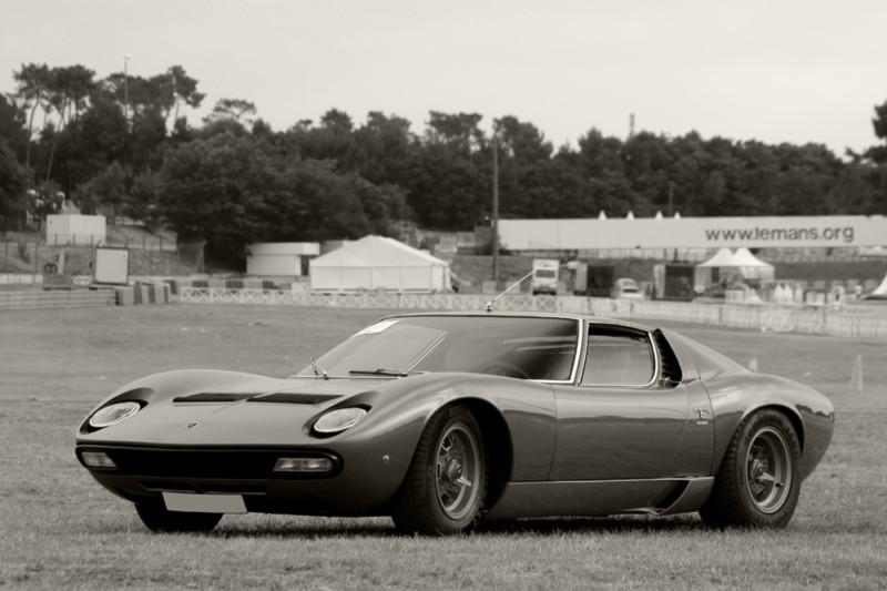 Lamborghini miura sv hd poster classic super car b&w print multiple size