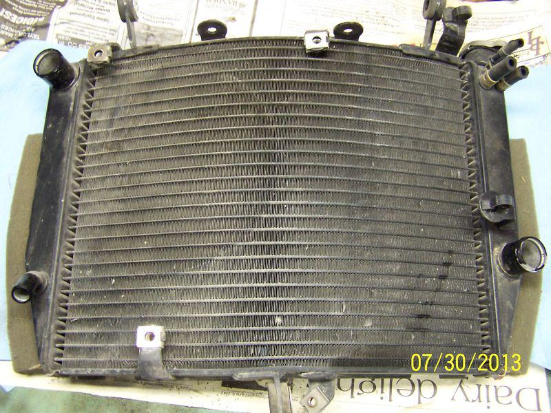 Yamaha yzf600 yzf 600 r6 radiator 2004