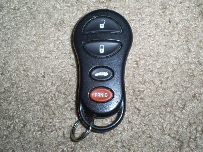 Chrysler key fob 04602260