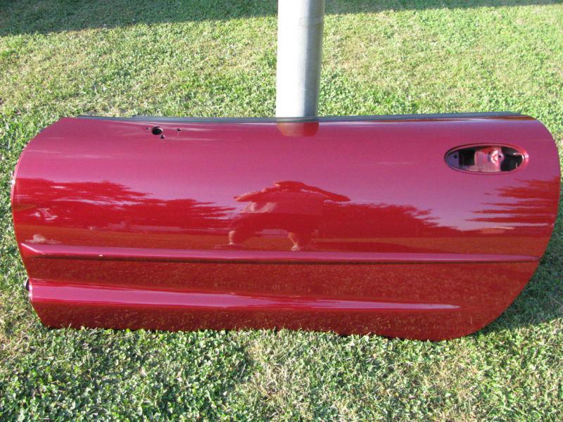 97-04 corvette 50th anniversary c5 driver left side door shell 