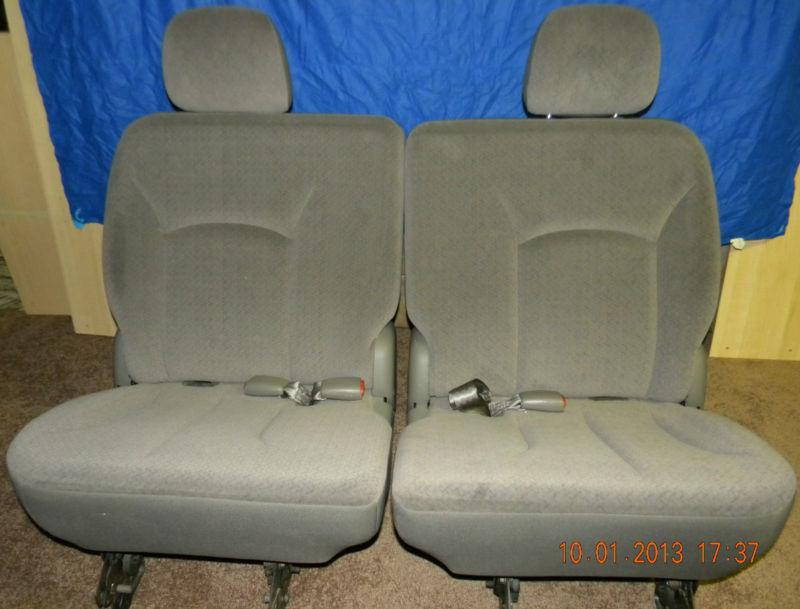 2001 grand caravan 3rd row seats, taupe