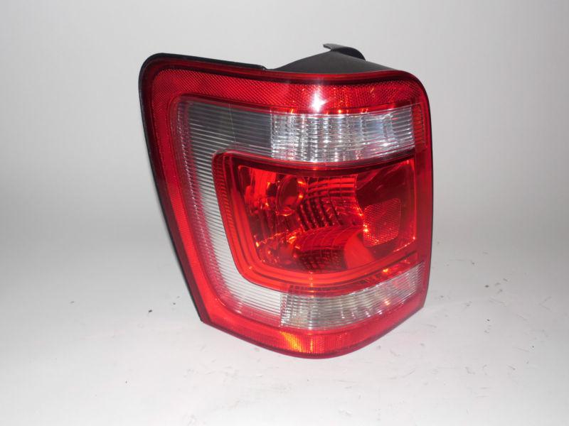 08 09 2010 2011 2012 ford escape oem left tail light nice!