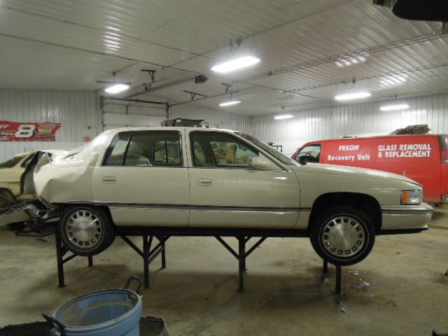 1996 cadillac deville front door right 2279054