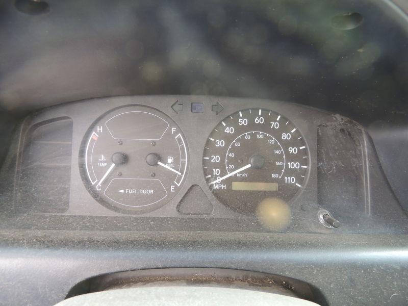 98 99 00 01 02 prizm speedometer cluster w/o tach 426896