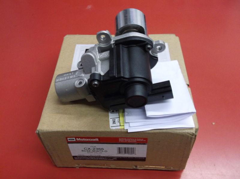 Motorcraft oe part ford superduty diesel 6.4l engine egr valve new in box cx2366