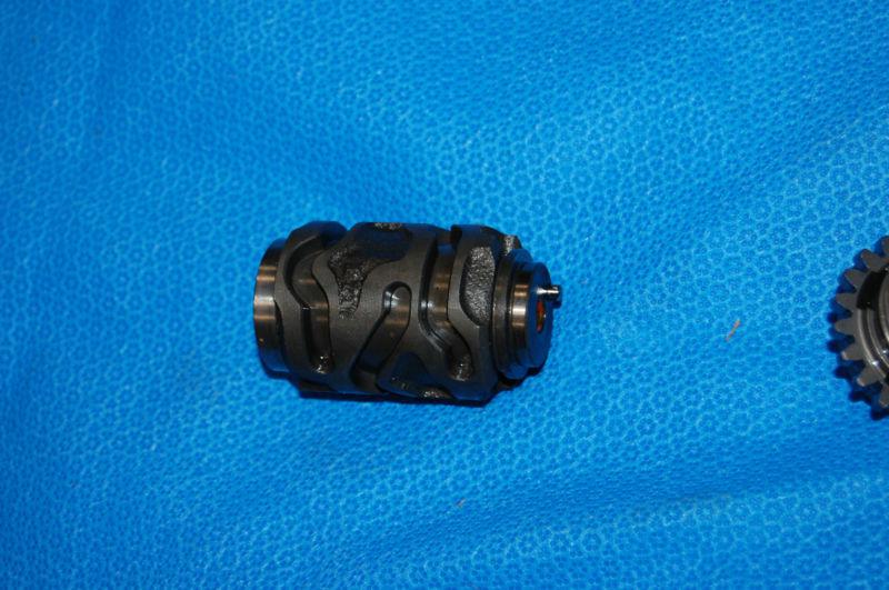 2000-01 2001cr125r cr 125 shift drum gear change internal transmission