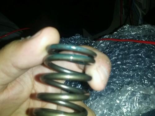 Type r outer intake valve springs iand retainers 