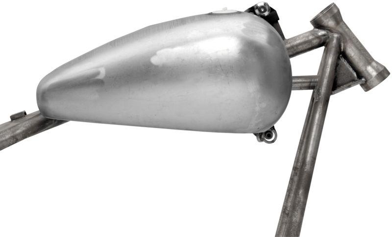 Bikers choice flatside gas tank - 6 gallon screw top  011338