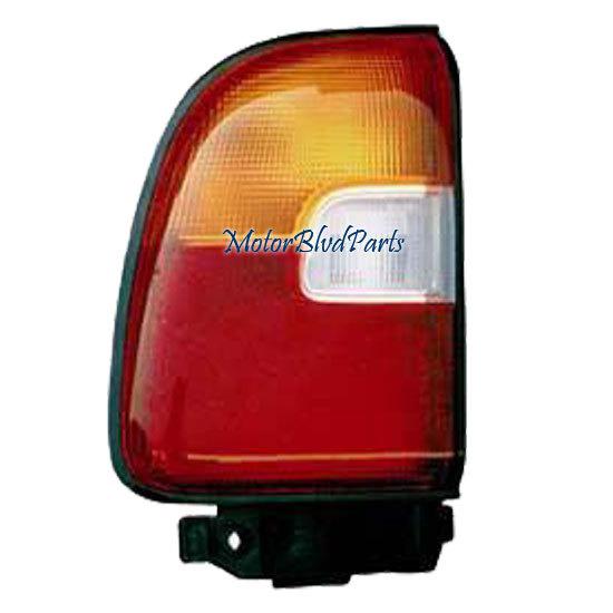 96-97 toyota rav4 rav-4 tail lamp light driver  left l