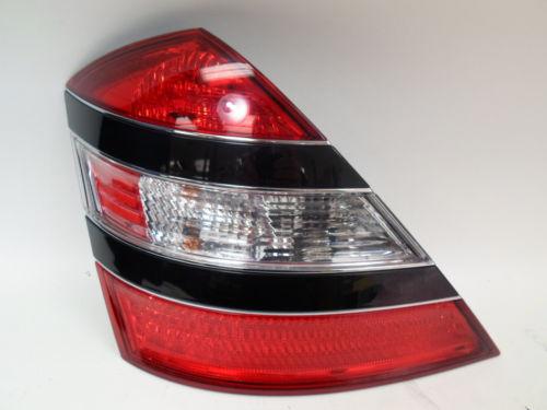 Mercedes s-550 2007-2009 rear tail light housing with bulbs set left right