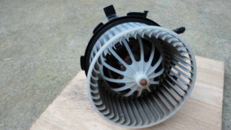 08 09 10 11 12 audi q7 air blower motor ac / heater fan part# 4l1820021a oem