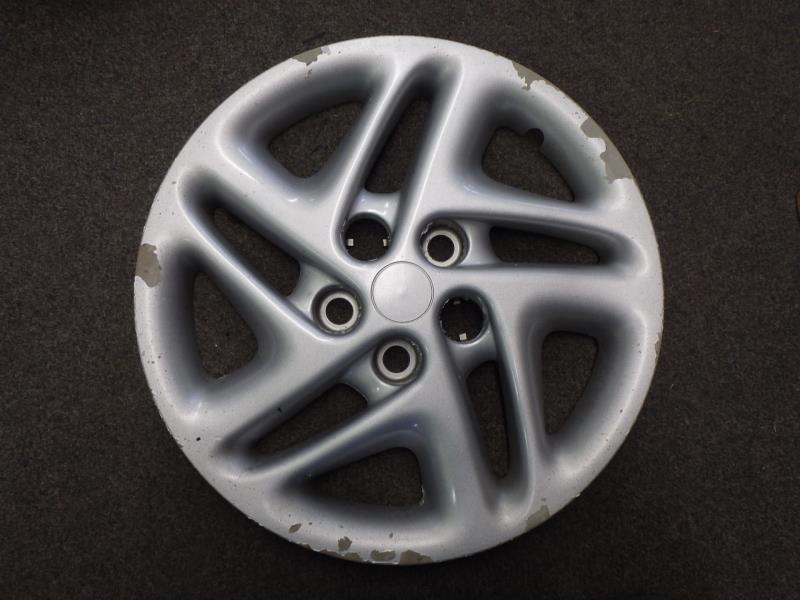 98 99 00 01 intrepid wheel cover 16