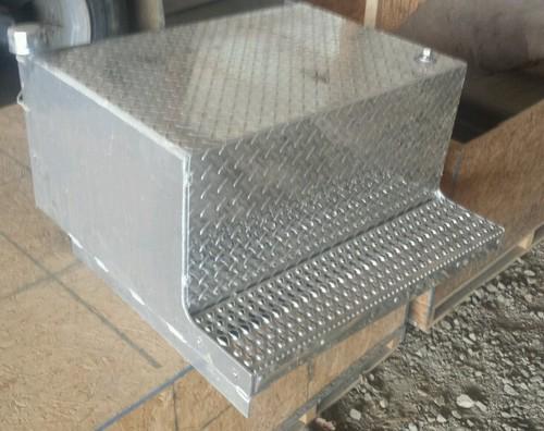 Peterbilt profab aluminum hyd tank