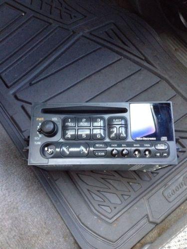 Car stereo gm am/fm cd from 1998 k1500