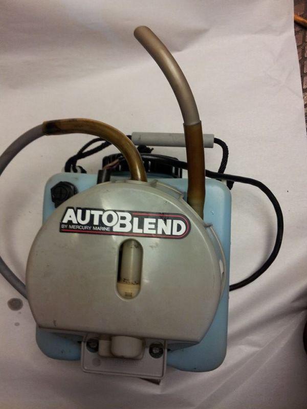 Mercury auto blend oil injection pump 2 cycle used 13019