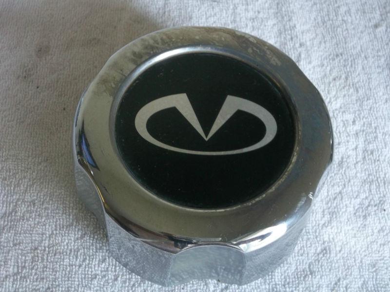 1997-2002 infiniti  qx4  chrome center cap  40315 89p15