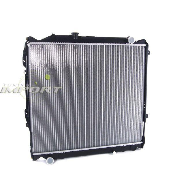 Toyota 4runner 2.7l m/t aluminum core replacement radiator assembly 1996-2002