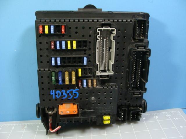 05-12 volvo xc90 rear electronic module rem fuse box 30728273 / 8676391
