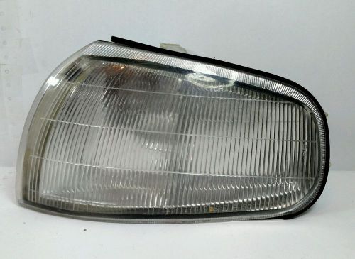 #3133 92 93 94 toyota camry corner light left driver side