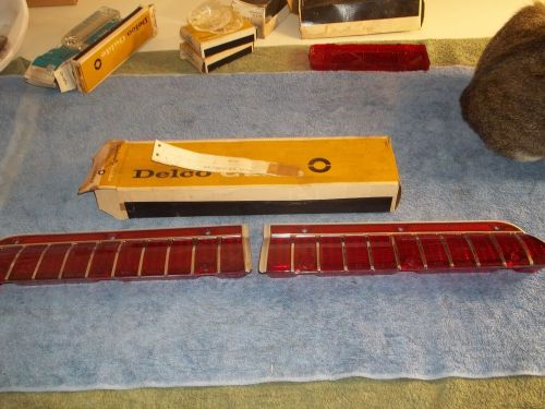 Nos 1967 oldsmobile 88 tail lights