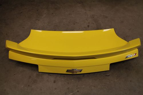 2012-2015 camaro zl1 1le rear trunk lid w/ high rise spoiler yellow used oem gm