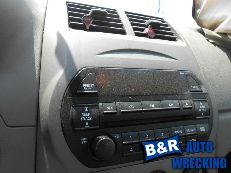 Radio/stereo for 02 03 04 nissan altima ~