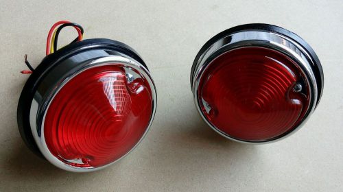 Nissan patrol stop lights red couple