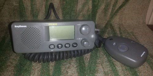 Raytheon ray53 dsc vhf marine radio