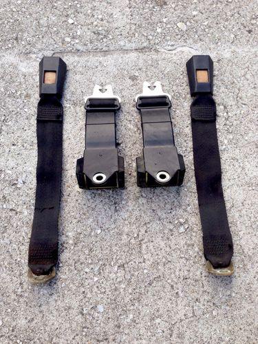 Bmw 2002/2002tii rear seat belts (pair)