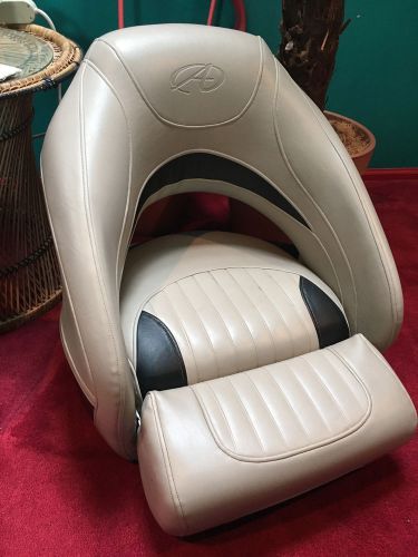 Attwood  sport bucket seat with bolster, 2 tone