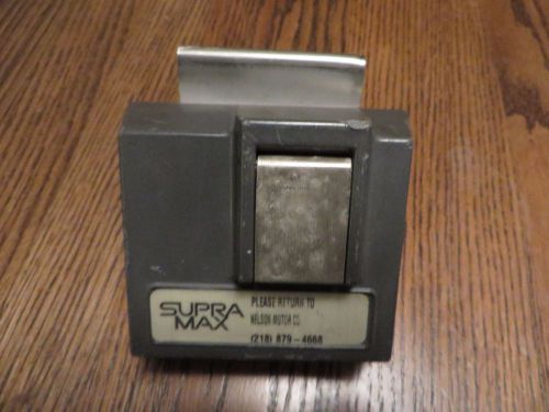 Supra max vehicle lock box