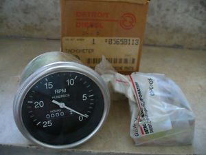 Detroit diesel 2500 rpm tachometer gauge nos part # 5658113