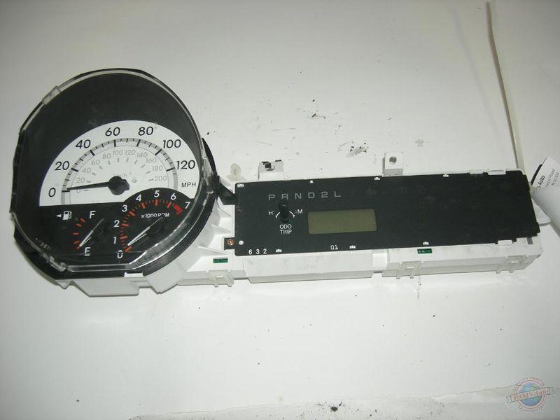 Cluster / speedometer camry 828047 05 06 cluster 100k lifetime warranty