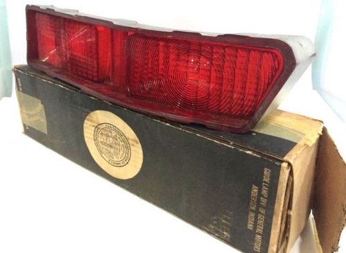 1965 pontiac catalina 2+2 starchief pair nos  tail lights lens good conditions