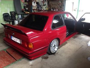 Bmw e30 m3 rear wings