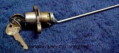 Nos trunk lock with crest logo keys cadillac caddy 1959 1960 59 60