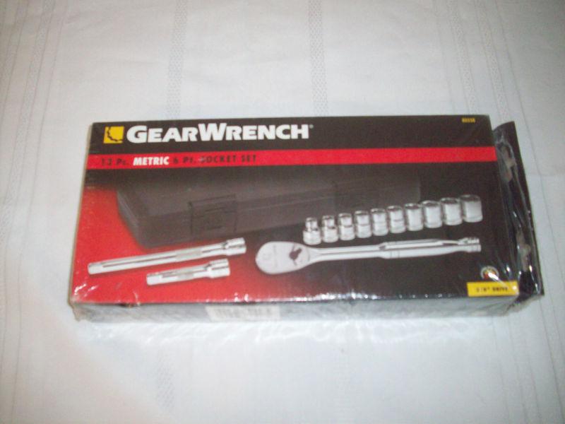 Gearwrench 13 piece 6 point metric socket set/new