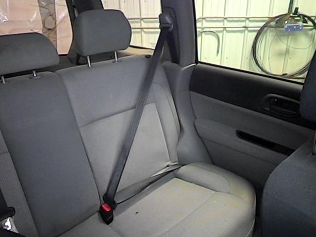 2003 subaru forester rear seat belt & retractor only lh driver gray