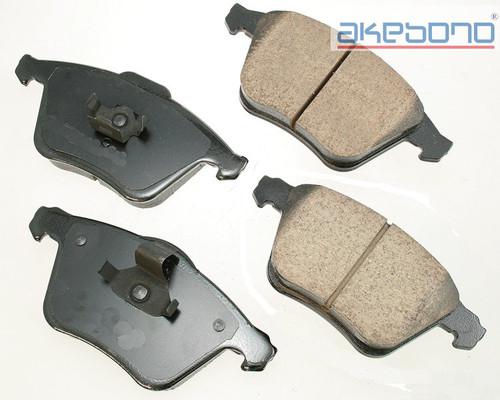 Akebono eur915a brake pad or shoe, front-euro ultra premium ceramic pads