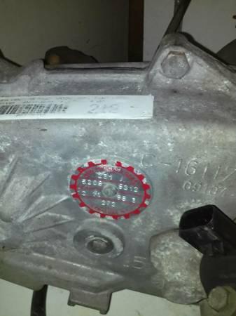 Np231j transfer case in great shape. low miles. 1999 jeep xj limited 