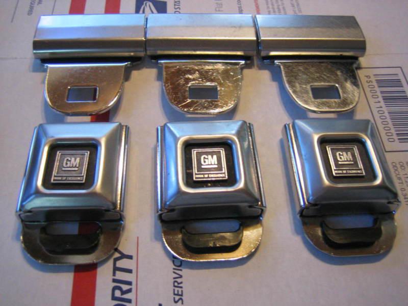 Gm deluxe seat belt buckles camaro chevelle cutlass 442 gto monte cadillac regal