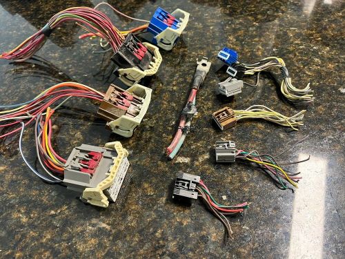 Wiring harness plug connector 06-08 dodge ram fuse box tipm pigtail p068028002ab