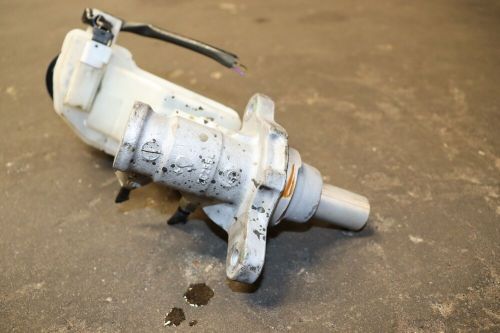 2009-2014 nissan maxima s 3.5l v6 a/t  oem  master cylinder