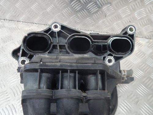 Toyota aygo mk2 14-18 1l petrol  inlet manifold 171200q040